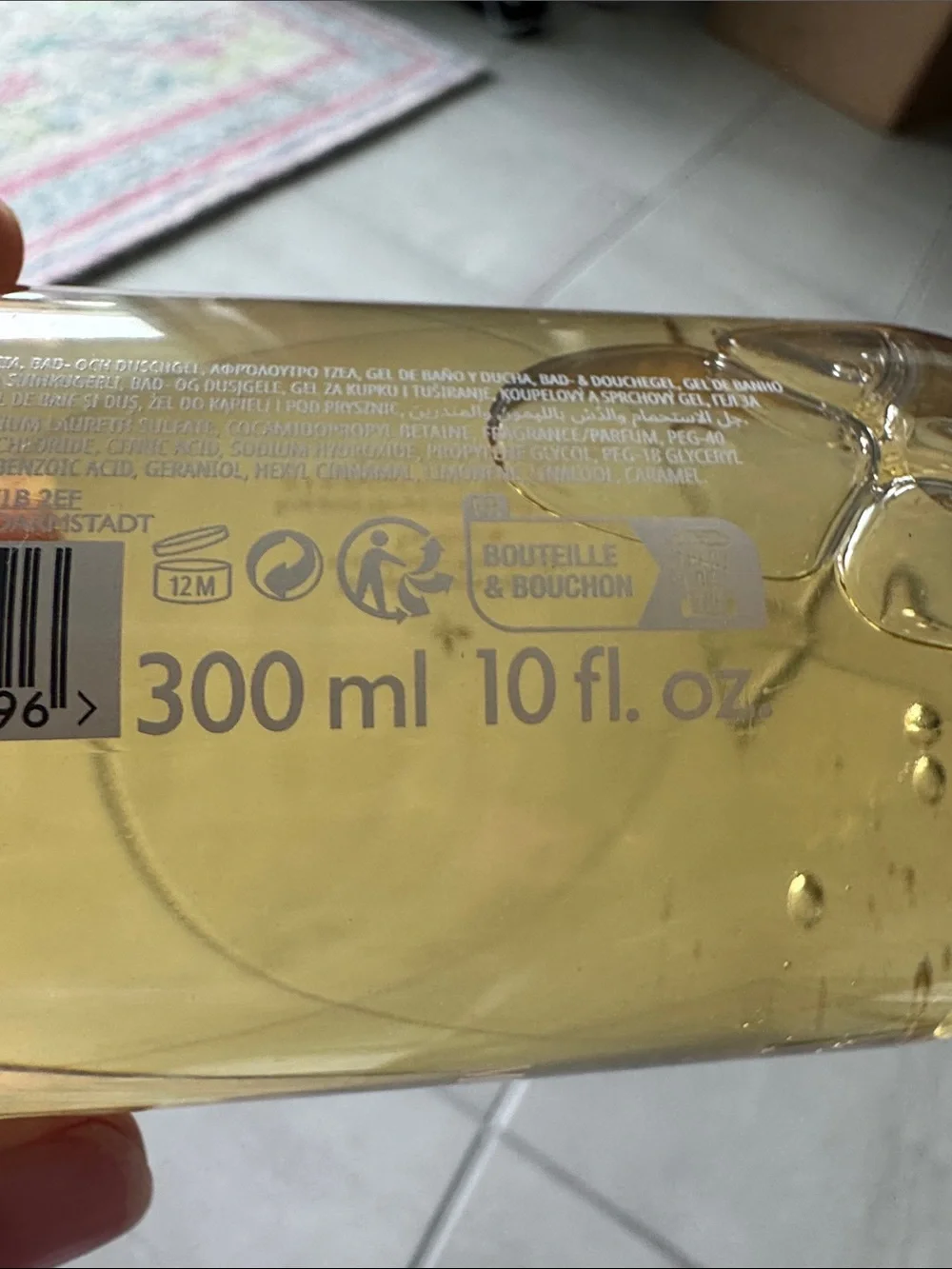 Molton Brown Lemon & Mandarin Bath & Shower Gel — New 300 ml